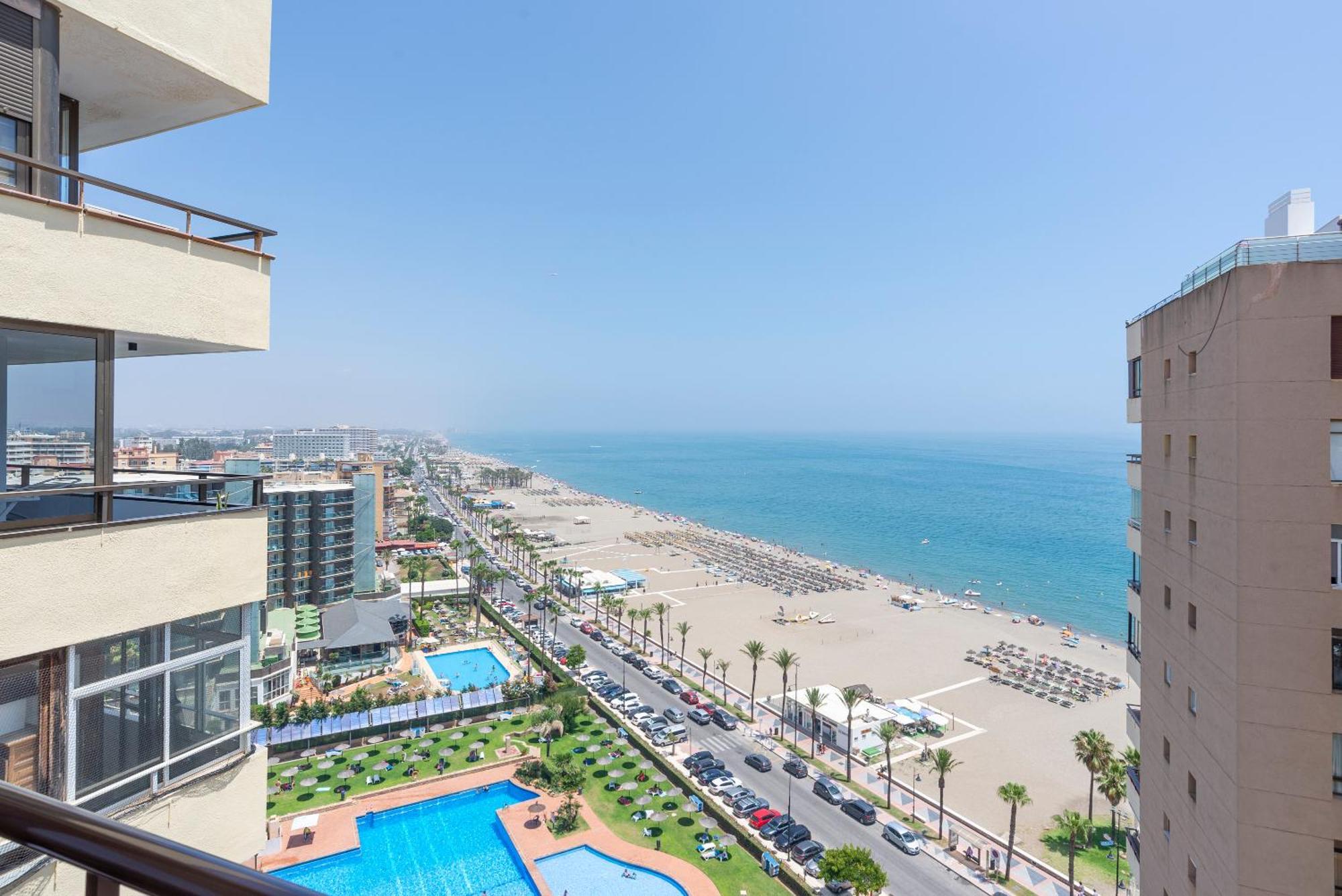 Playamar Waterfront Exclusive Apartment And Views Tower 2 Fl 14 Torremolinos Exterior photo