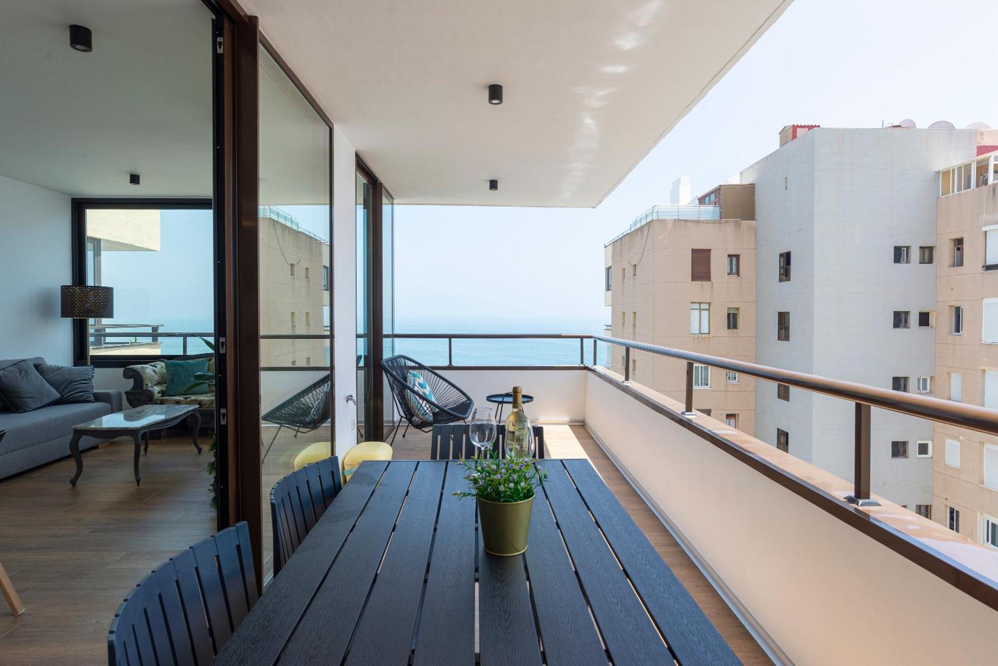 Playamar Waterfront Exclusive Apartment And Views Tower 2 Fl 14 Torremolinos Exterior photo