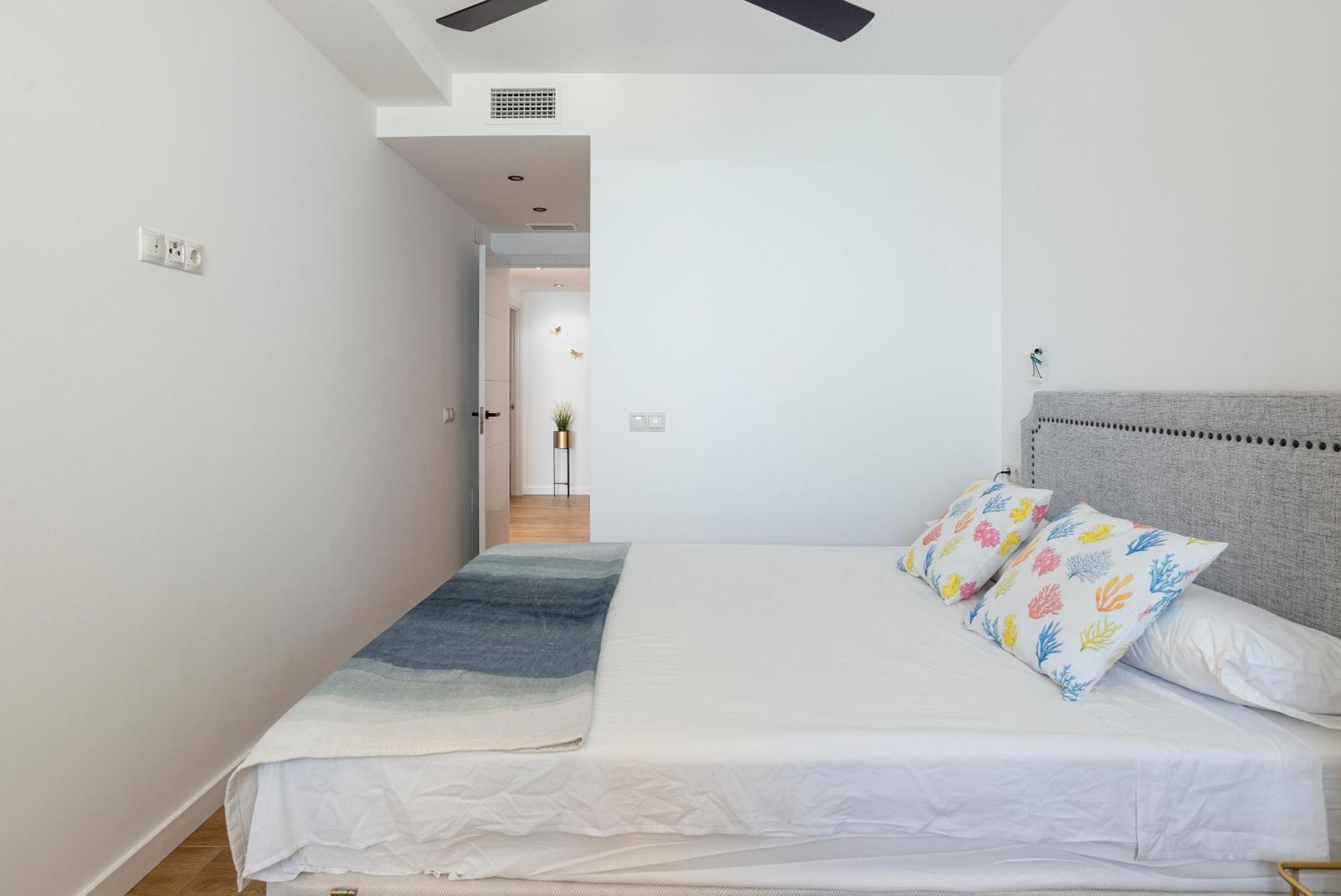 Playamar Waterfront Exclusive Apartment And Views Tower 2 Fl 14 Torremolinos Exterior photo